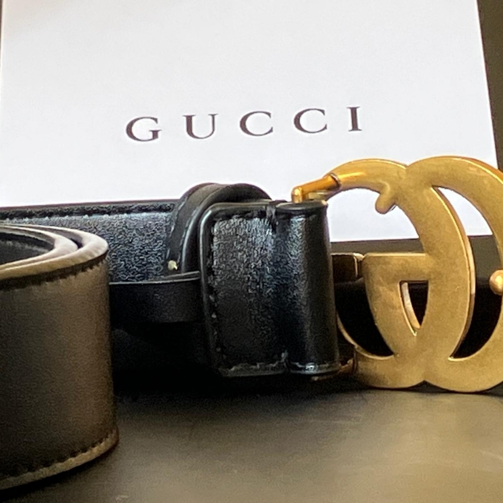 Gucci Black Leather Belt with Gold Buckle - Picture 5 of 8